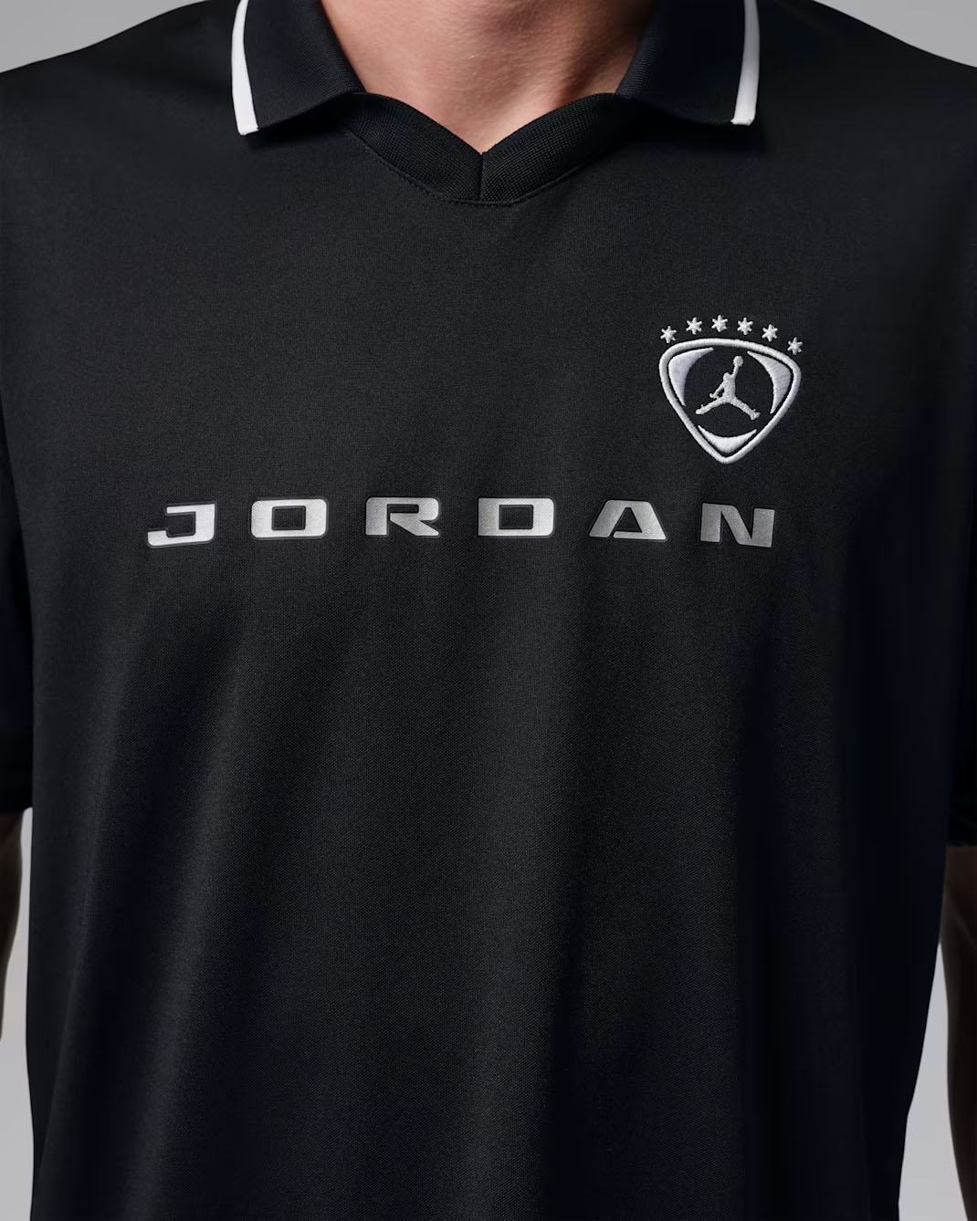 Jordan-Brooklyn-Mens-Soccer-Top-Black-White-1