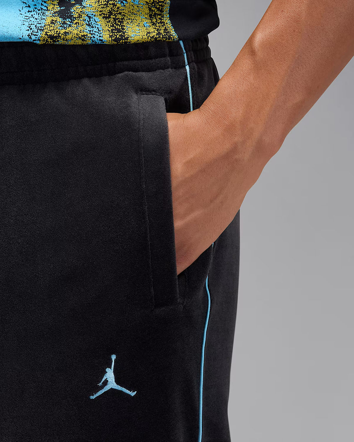 Jordan Brooklyn Mens Velour Track Jacket Pants Blue Chill 3