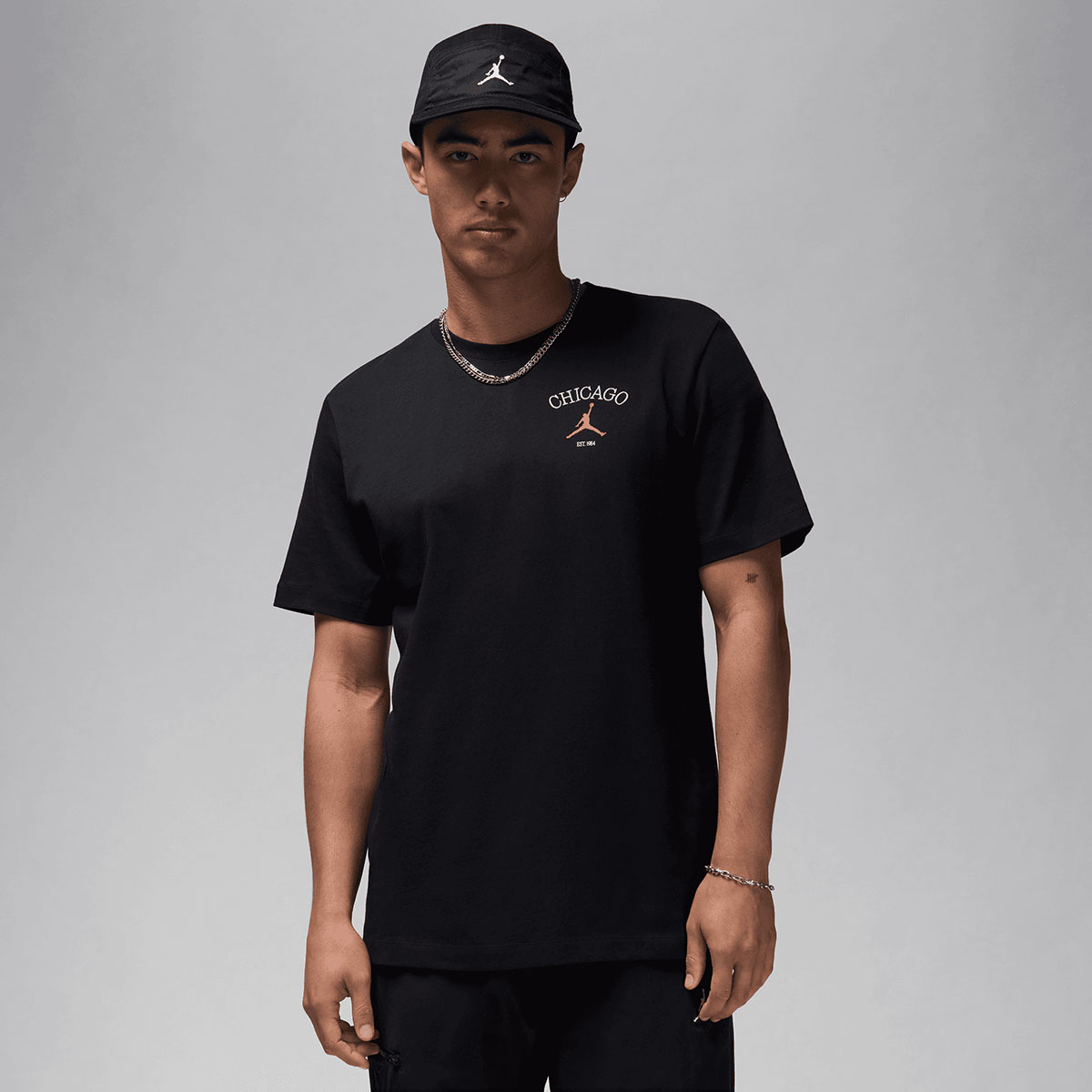 Jordan-Chicago-City-Pride-T-Shirt-Black-1