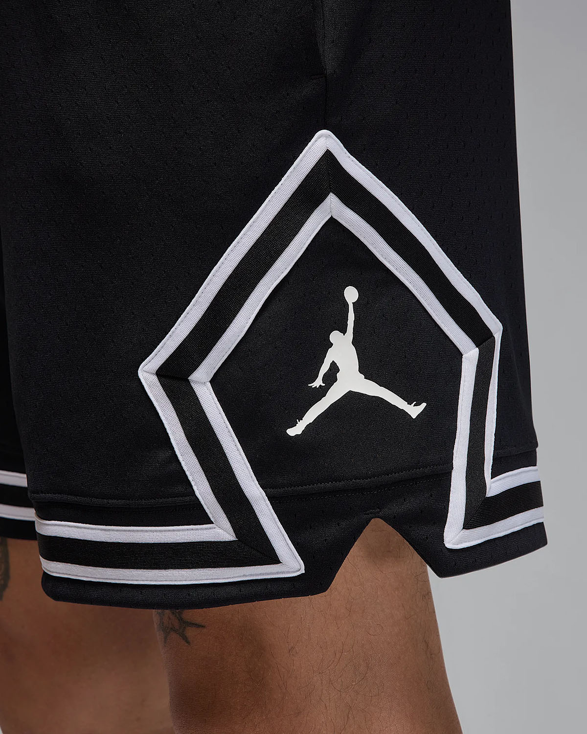 Jordan-Dri-Fit-Sport-Diamond-Shorts-Black-White-2