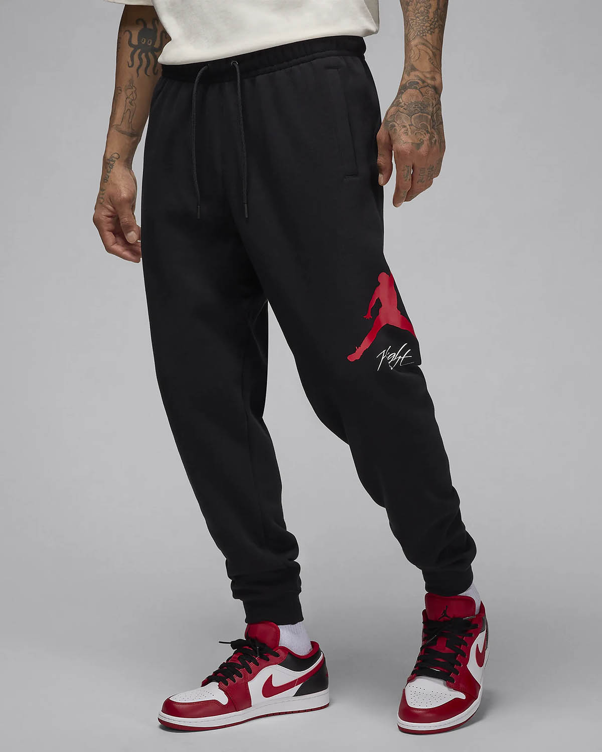 Jordan Essentials Fleece Baseline Pants Black Gym Red 1