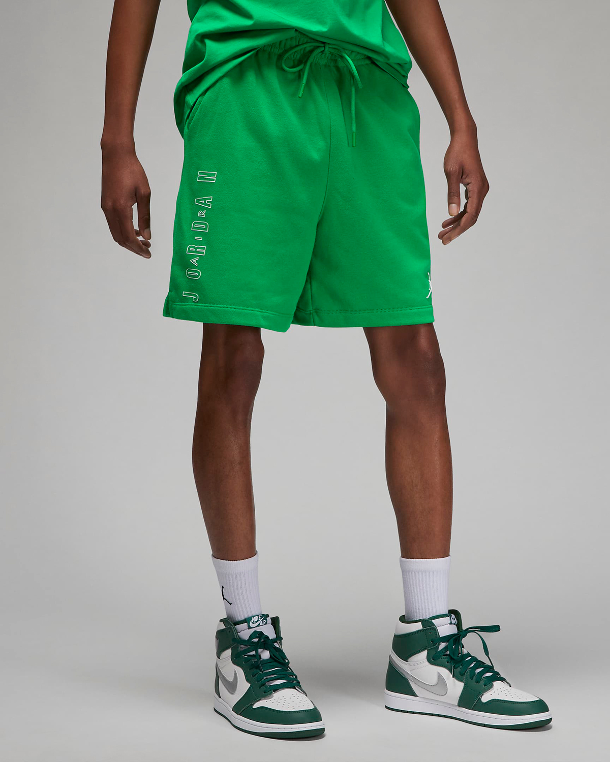 Jordan-Essentials-Shorts-Lucky-Green-1