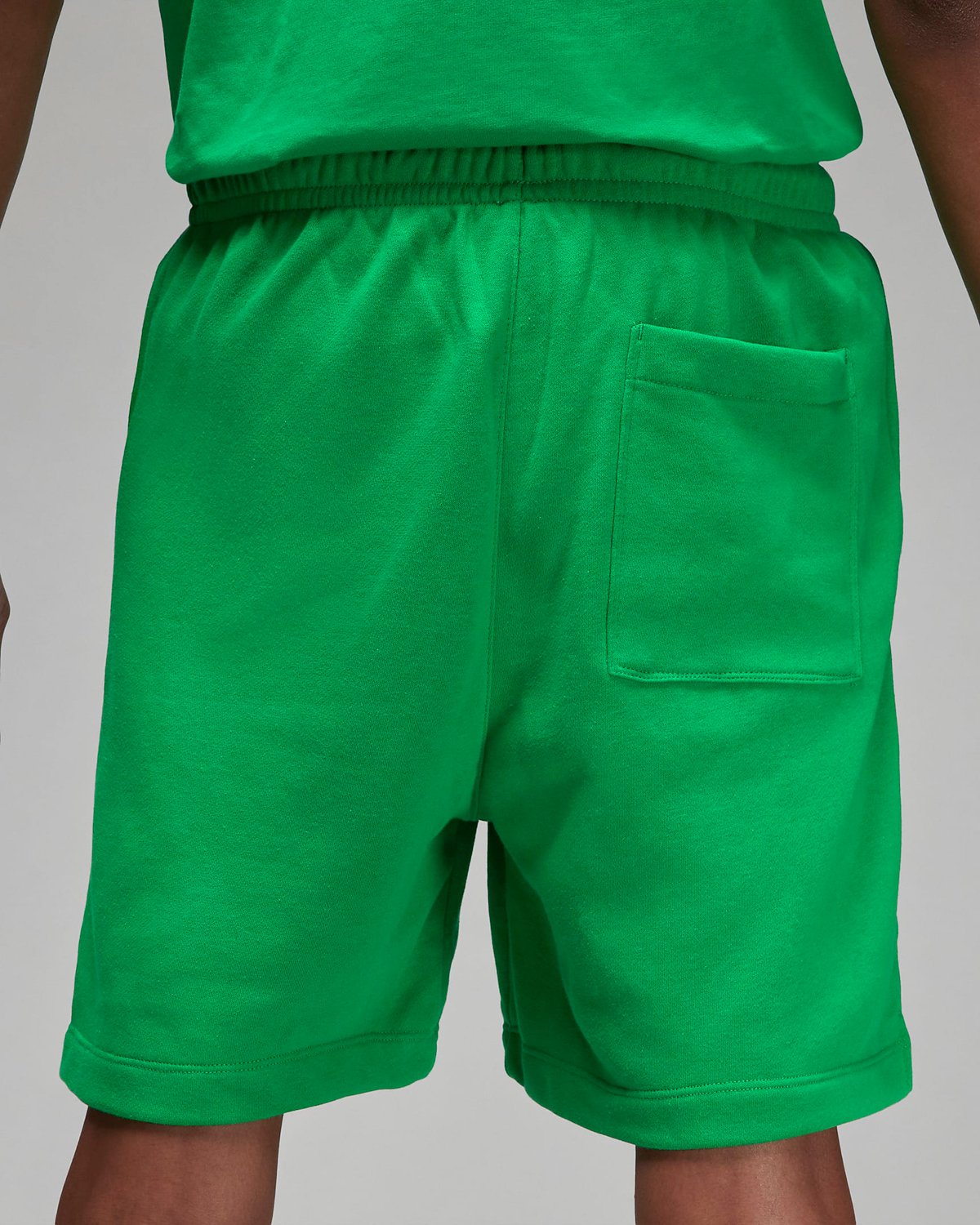 Jordan-Essentials-Shorts-Lucky-Green-3