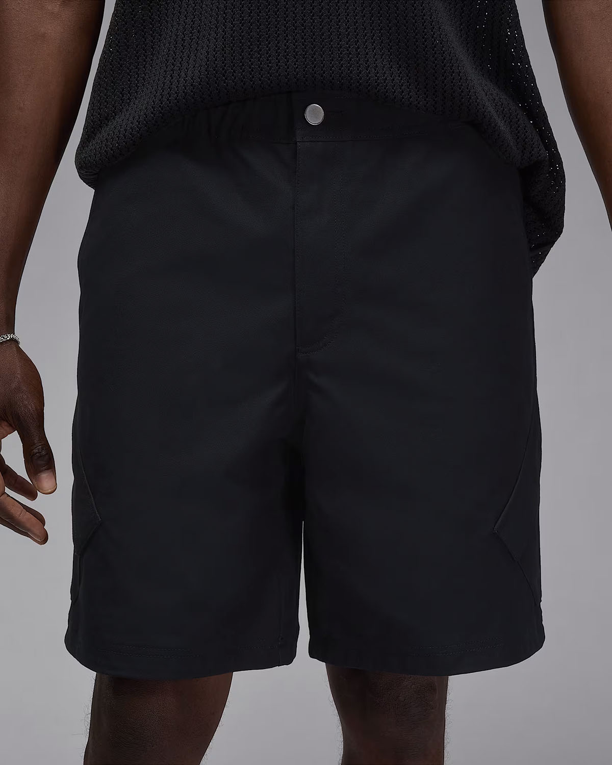 Jordan-Essentials-Statement-Chicago-Mens-Black-Shorts-2