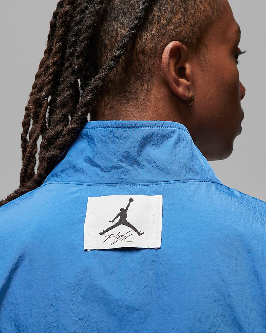 Jordan-Essentials-Warm-Up-Jacket-True-Blue-4