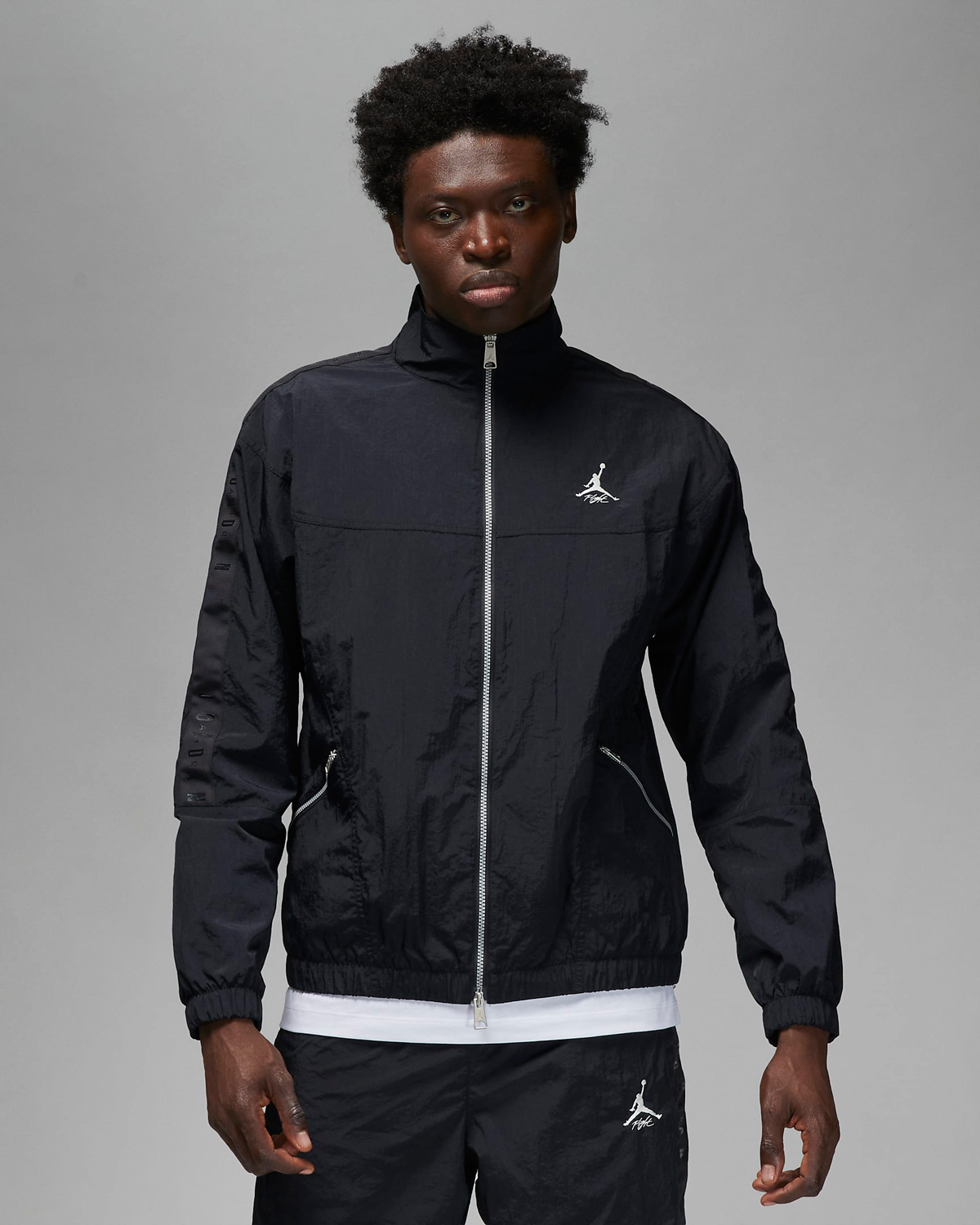 Jordan-Essentials-Warmup-Jacket-Black-Sail-1
