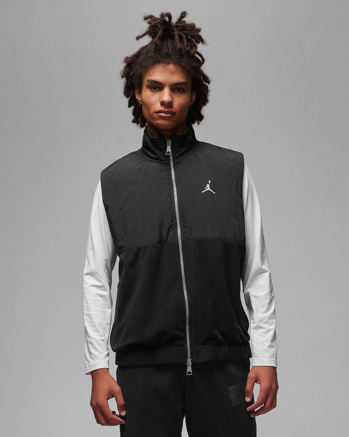 Jordan-Essentials-Winter-Vest-Black-White