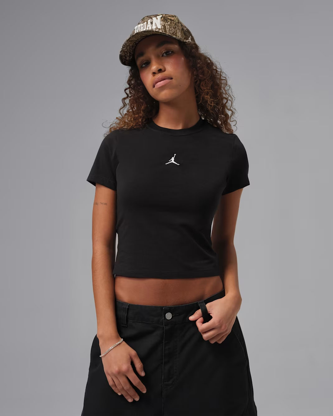 Jordan Essentials Women's T-Shirt Black White