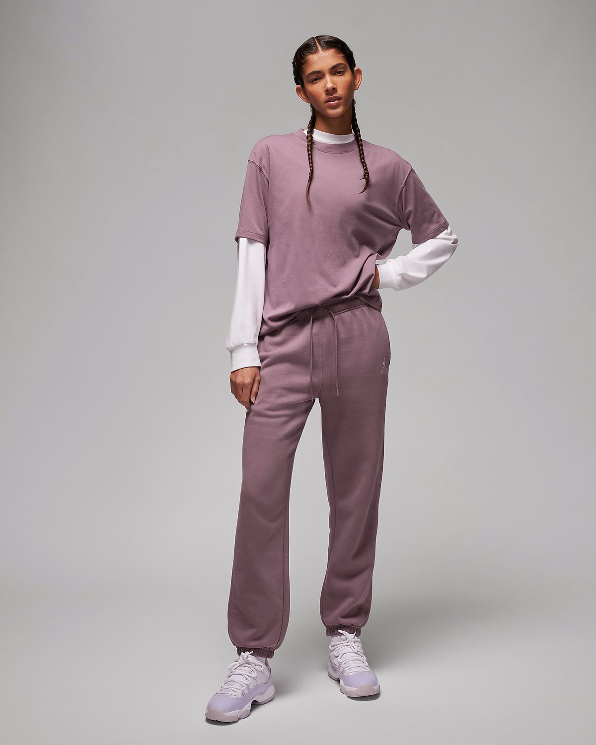 Jordan-Essentials-Womens-Top-Pants-Sky-J-Mauve-Outfit