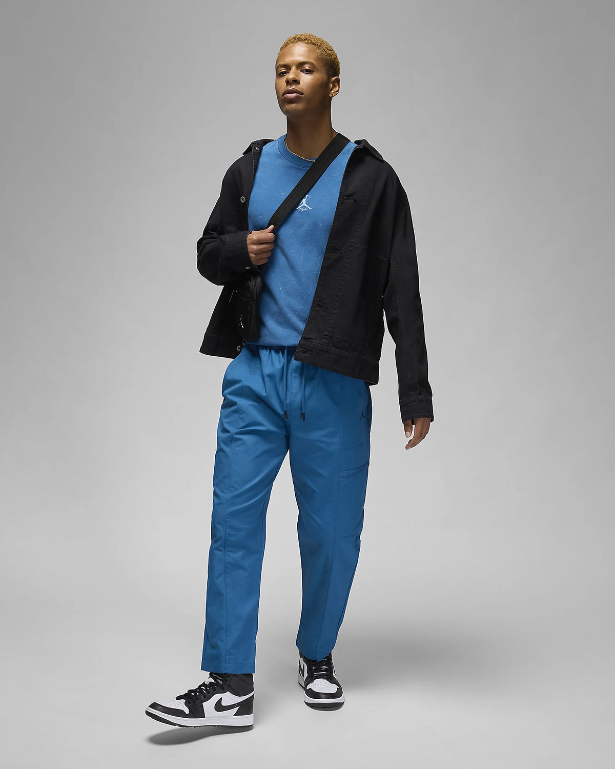 Jordan Essentials Woven Pants Industrial Blue-Outfit