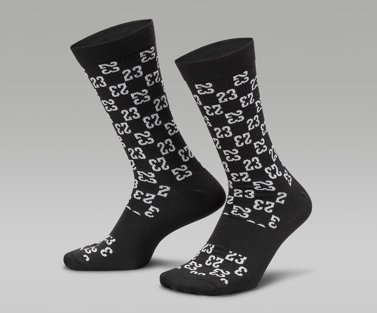 Jordan-Everyday-Essentials-Crew-Socks-Black