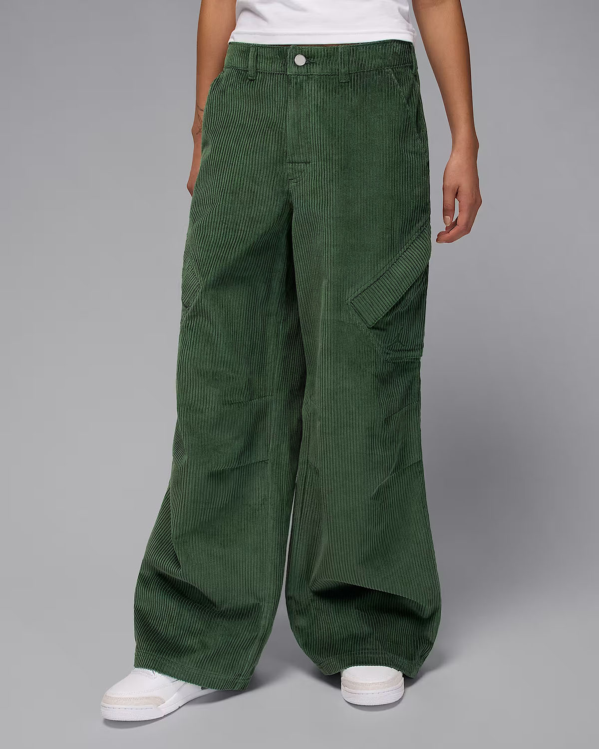 Jordan Flight Chicago Womens Corduroy Pants Fir Green
