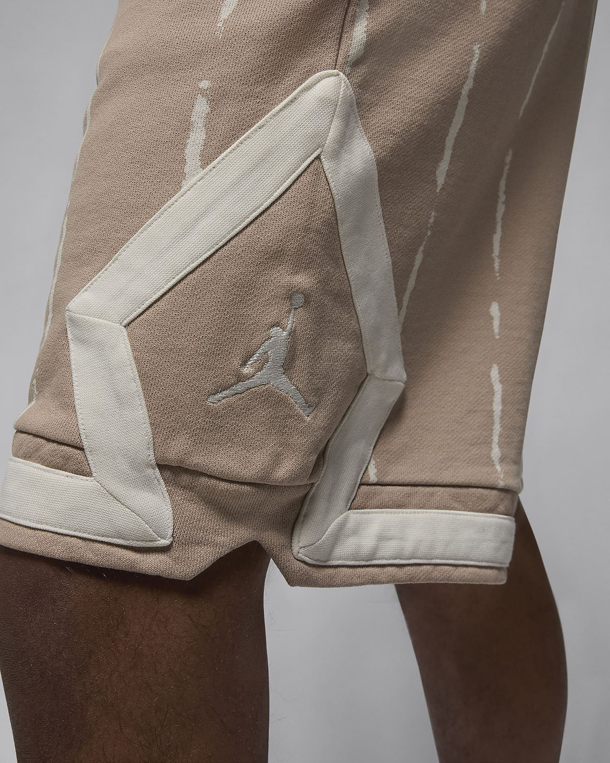 Jordan Flight Essentials Heroes Shorts Legend Medium Brown 6