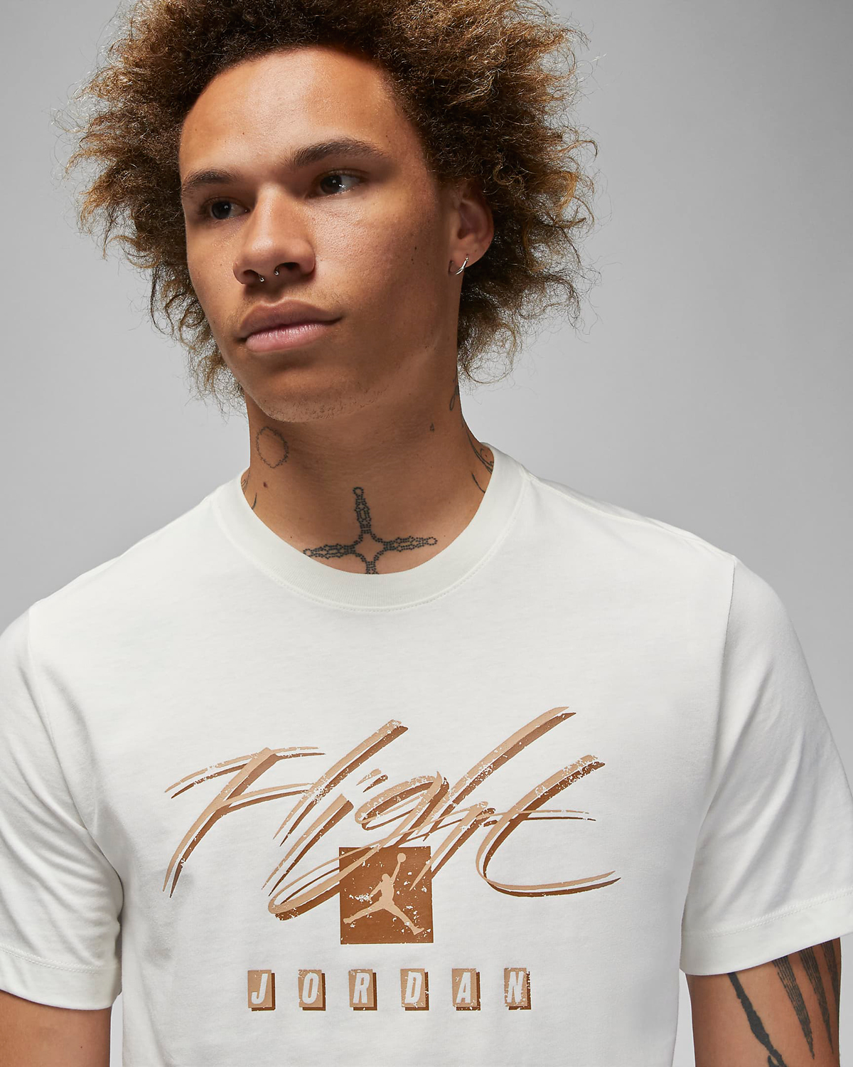 Jordan-Flight-Essentials-T-Shirt-Sail-Hemp-2