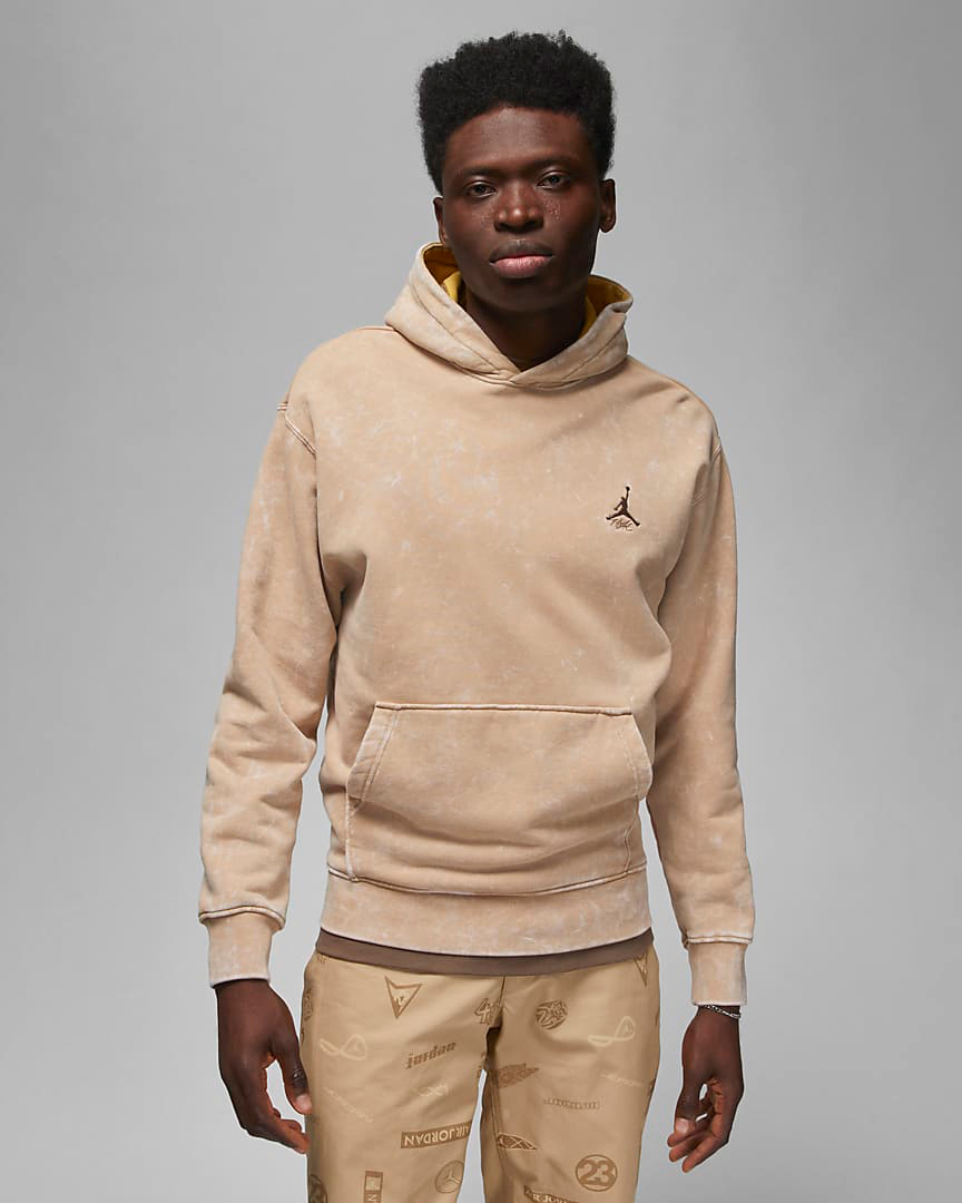 Jordan-Flight-Heritage-Hoodie-Desert-Wheat-Gold-Palomino-1