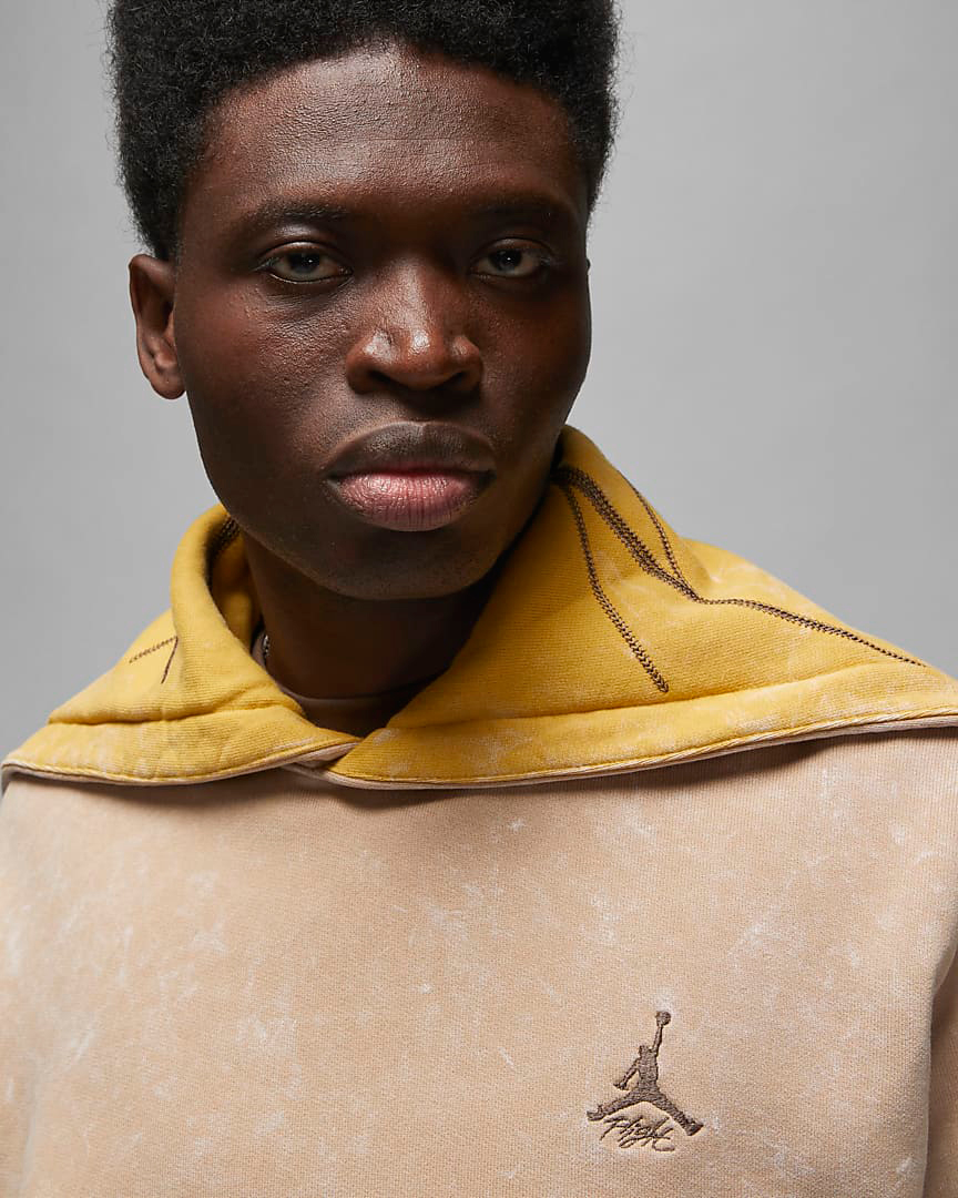 Jordan-Flight-Heritage-Hoodie-Desert-Wheat-Gold-Palomino-3