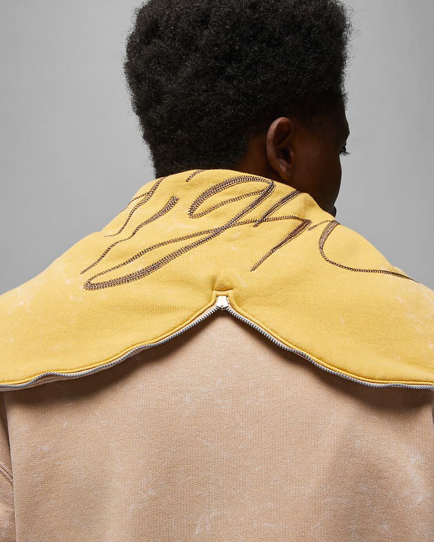 Jordan-Flight-Heritage-Hoodie-Desert-Wheat-Gold-Palomino-4