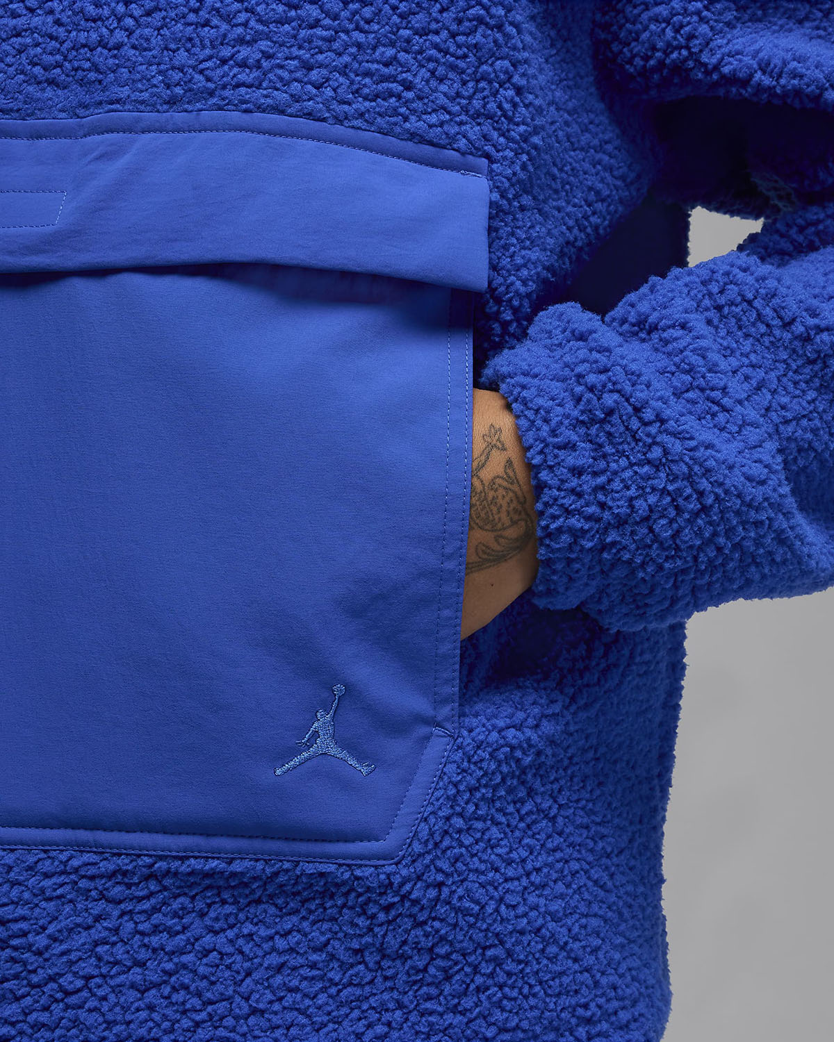 Jordan-Flight-High-Pile-Fleece-Pullover-Hoodie-Game-Royal-2