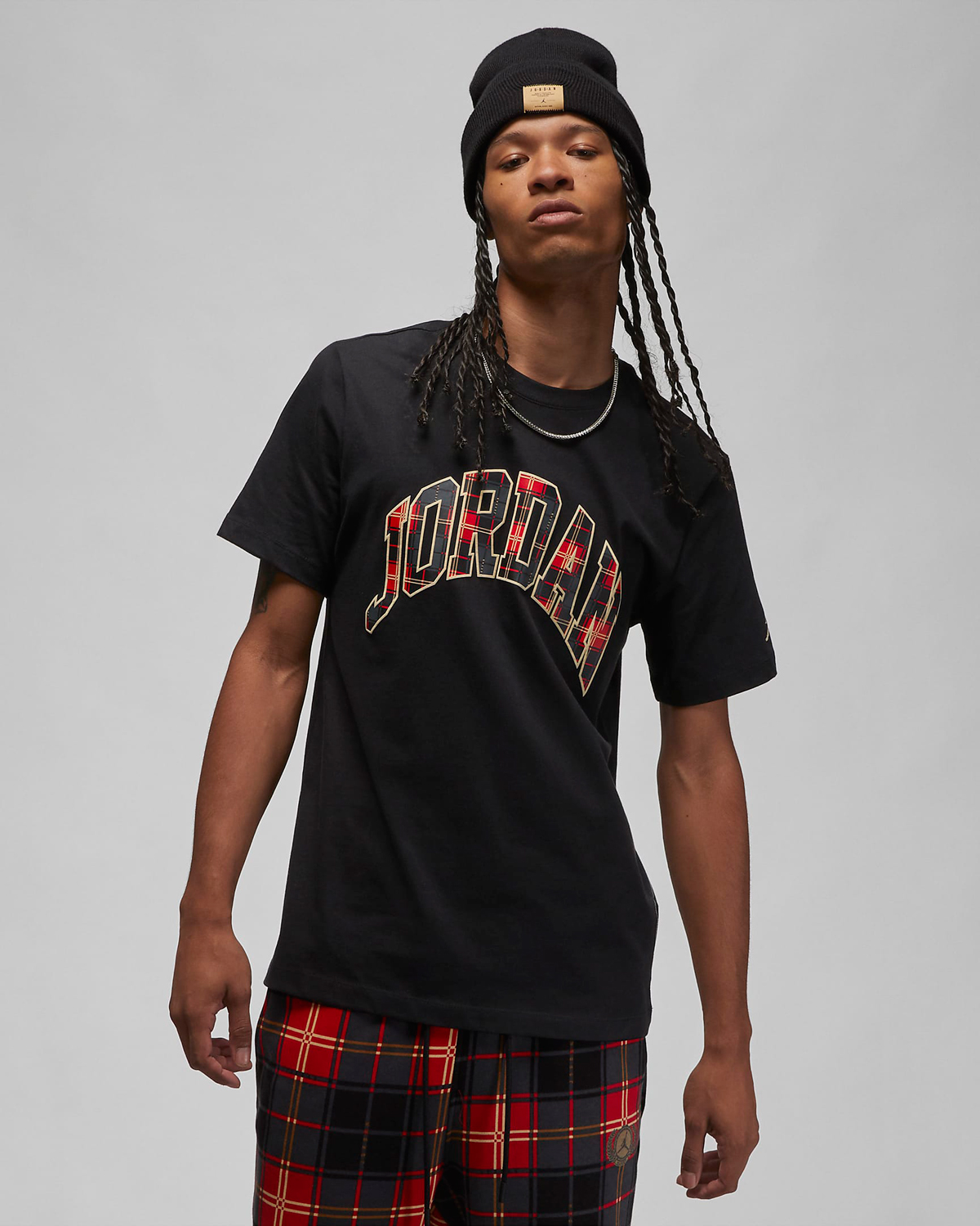 Jordan-Holiday-2022-Plaid-T-Shirt-Black