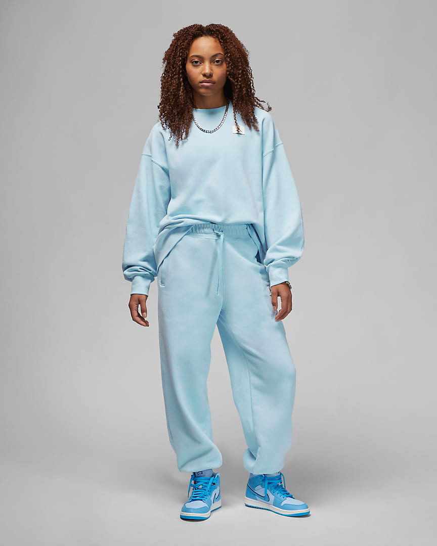 Jordan-Ice-Blue-Womens-Fleece-Sweatshirt-Pants-Outfit