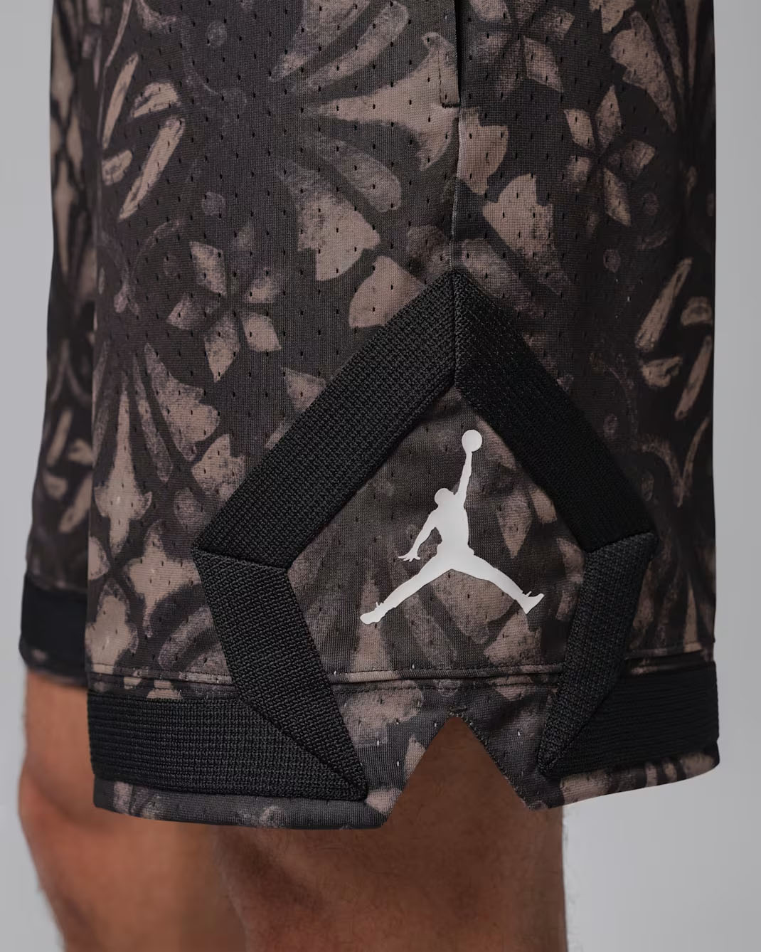 Jordan Luka Doncic Mens Dri Fit Diamond Shorts Black Sail 5
