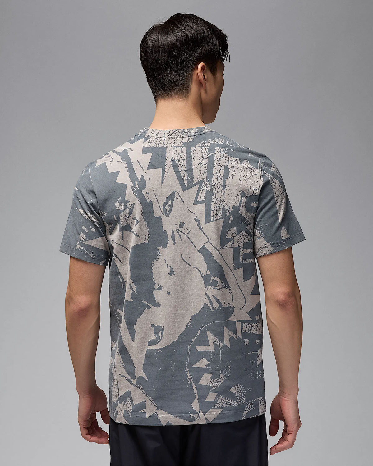 Jordan-Mens-Graphic-T-Shirt-Cool-Grey-Medium-Grey-2