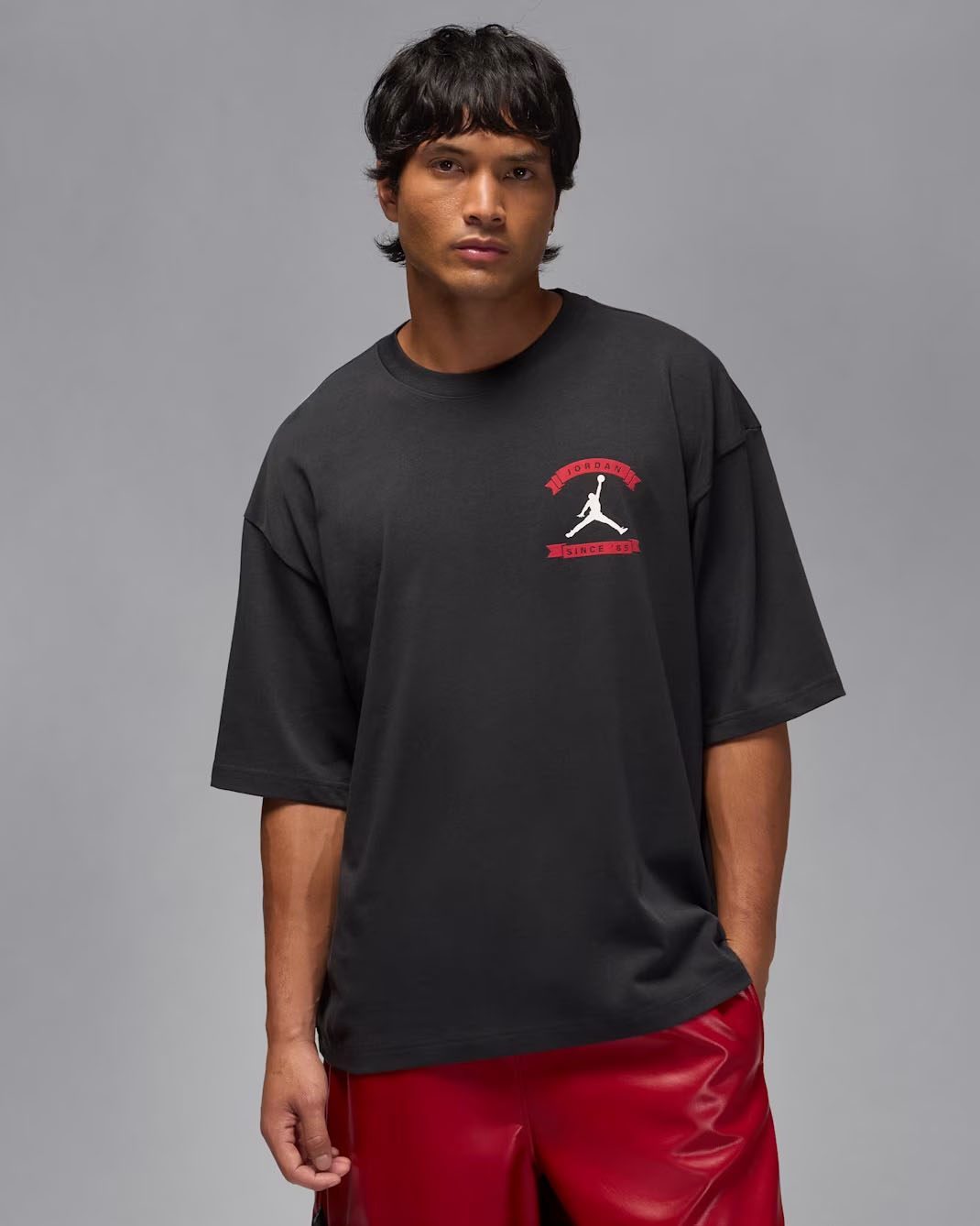 Jordan-Mens-Oversized-Reissue-T-Shirt-Off-Noir-1