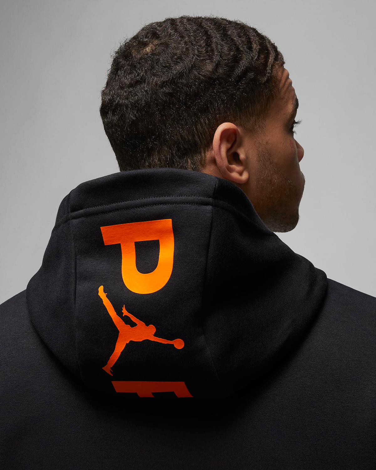Jordan-PSG-Paris-Saint-Germain-Hoodie-Black-Orange-4