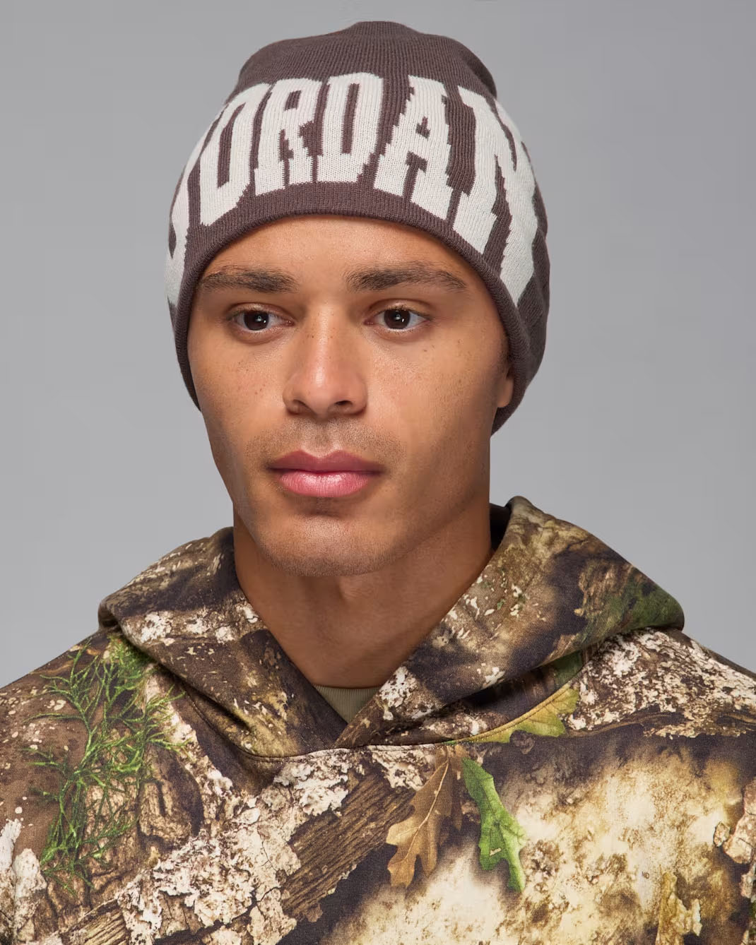Jordan Peak Mens Beanie Baroque Brown 1