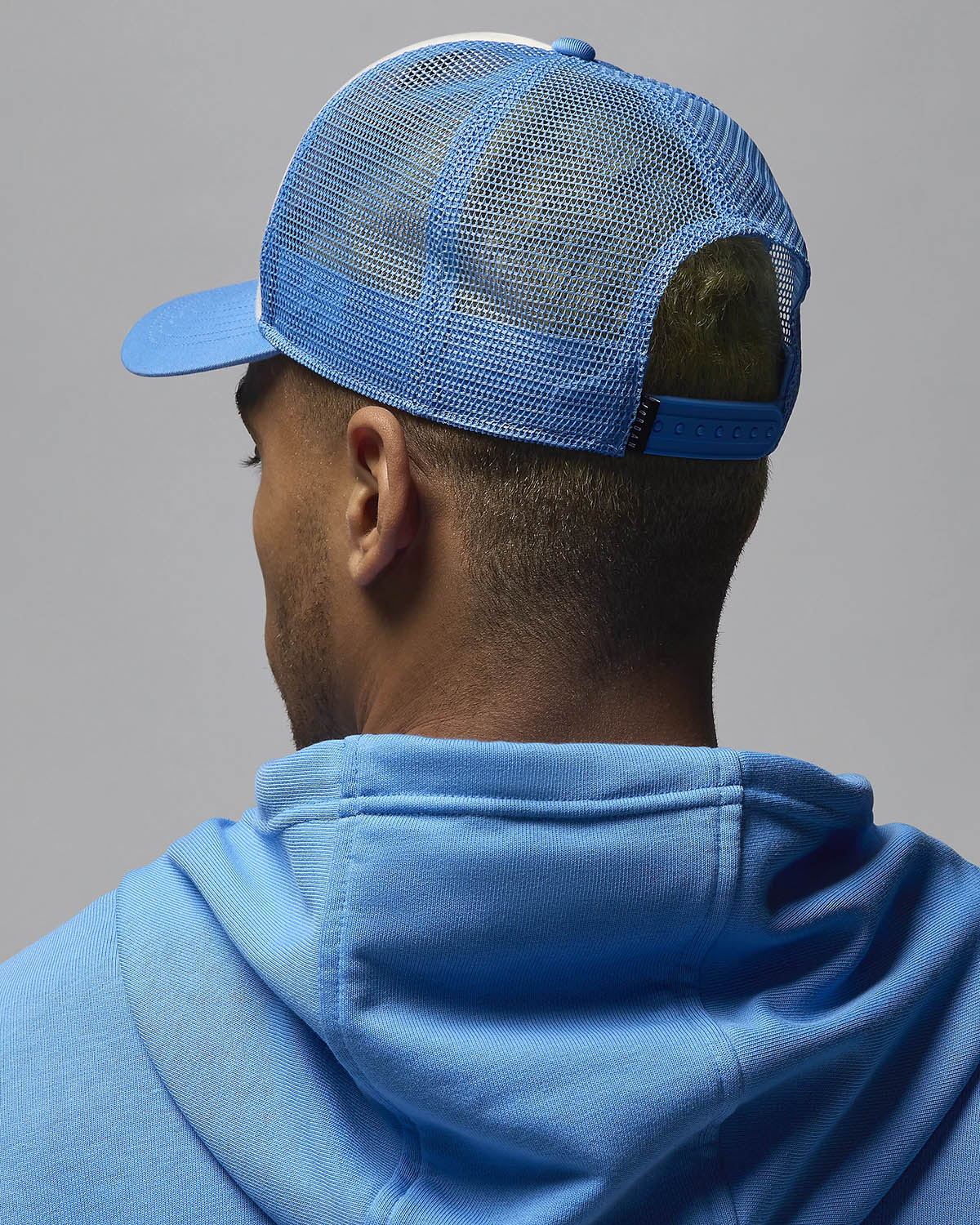 Jordan-Rise-Trucker-Hat-Legend-Blue-Sail-2