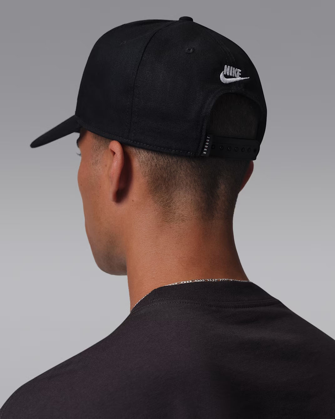 Jordan-Rise-Worldwide-Snapback-Hat-Black-White-Chile-Red-2