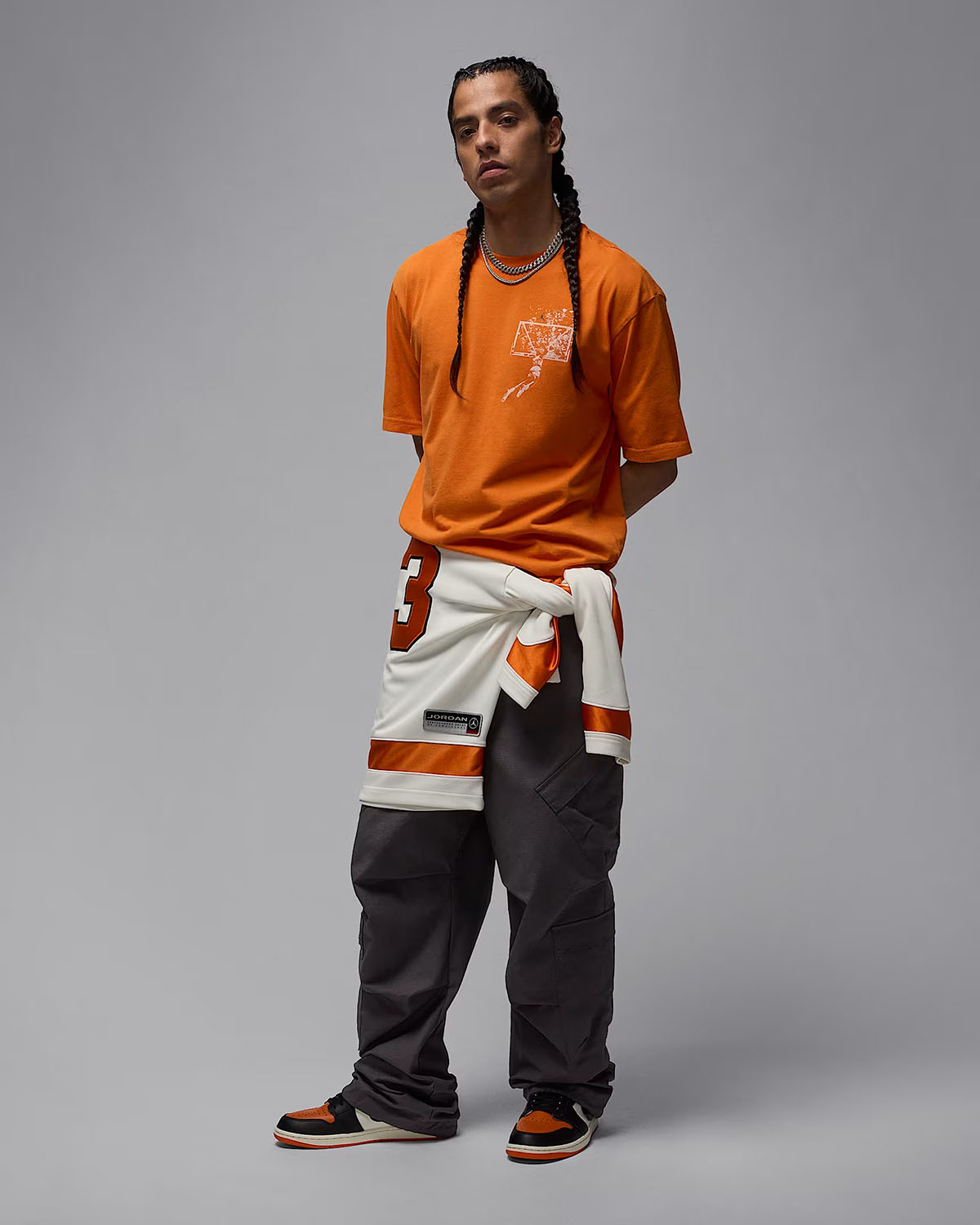Jordan-Shattered-Backboard-T-Shirt-Starfish-Orangre-Outfit