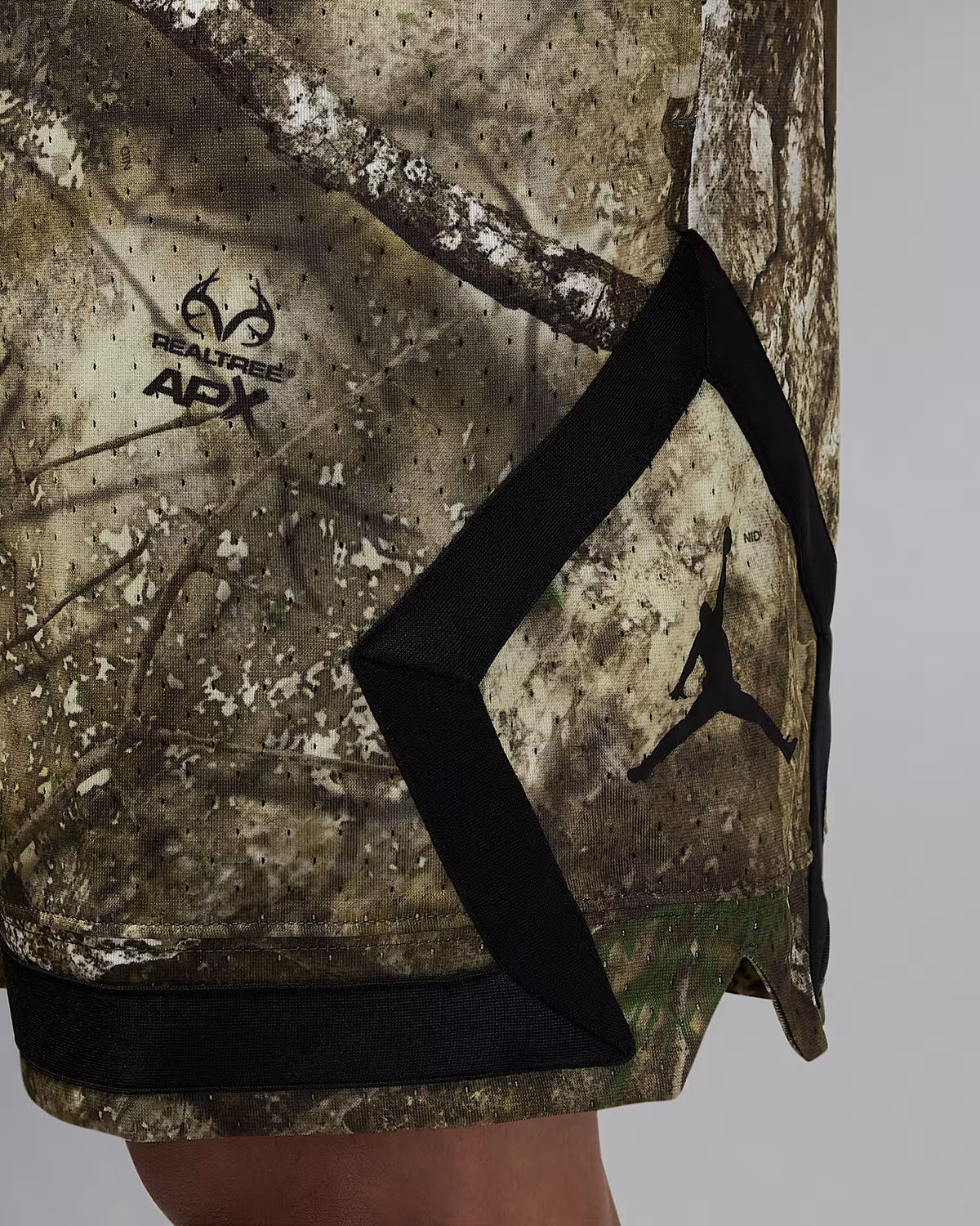 Jordan Sport Diamond Mens Realtree Camo Shorts 2