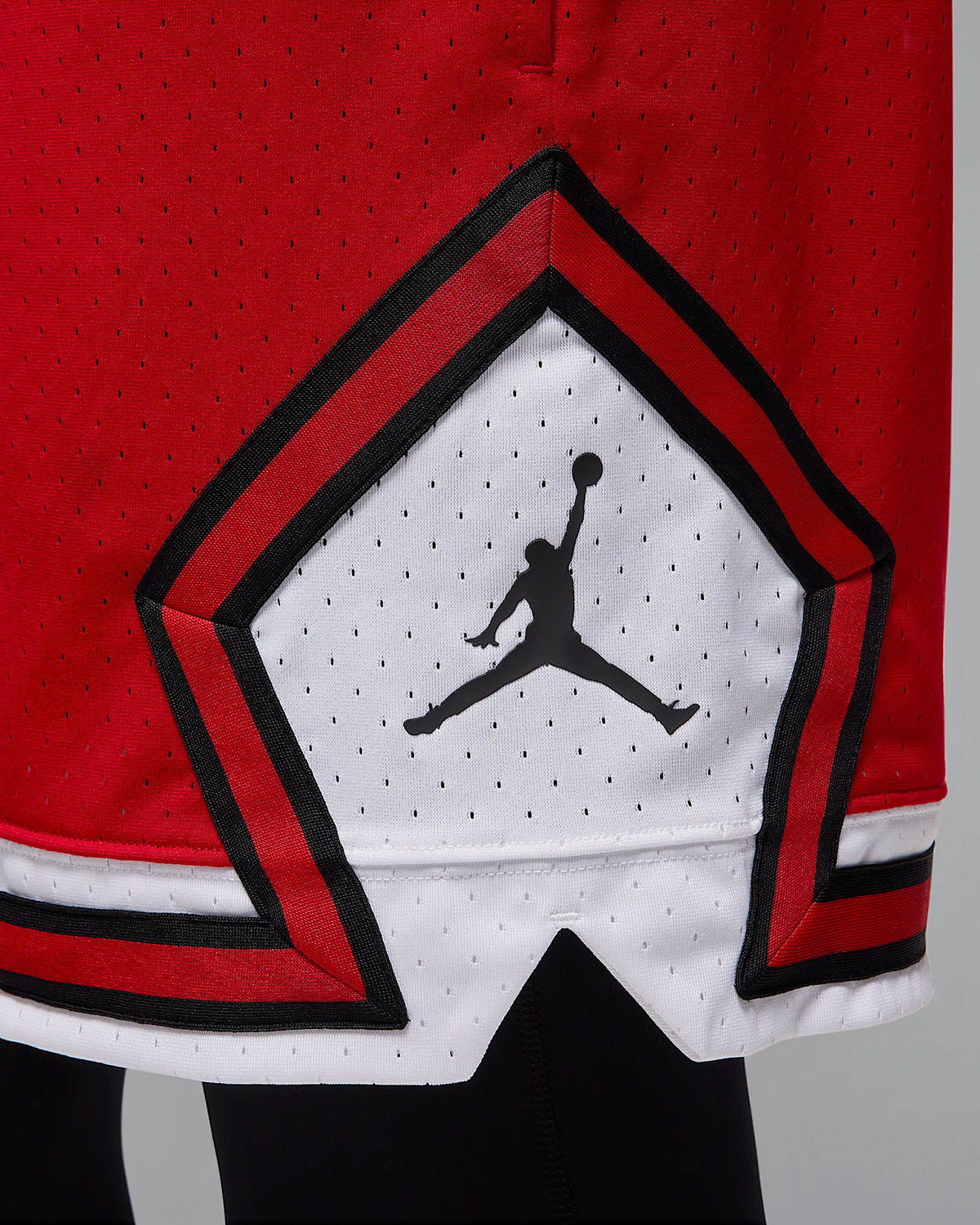 Jordan Sport Mens Diamond Shorts Gym Red White Black 2