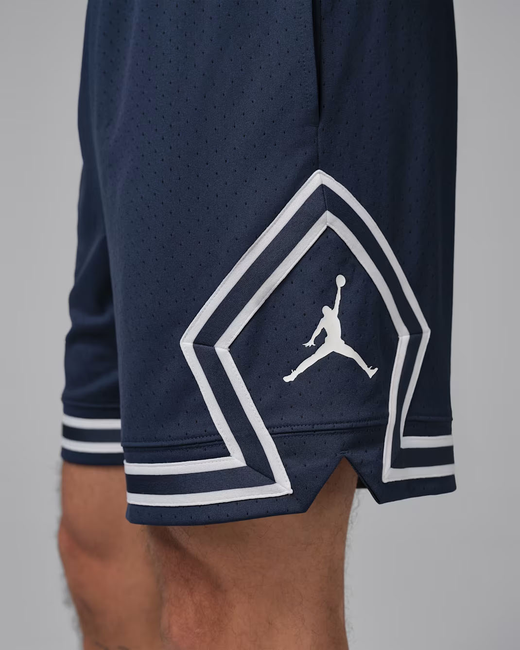 Jordan Sport Mens Dri FIT Mesh Diamond Shorts Midnight Navy 3