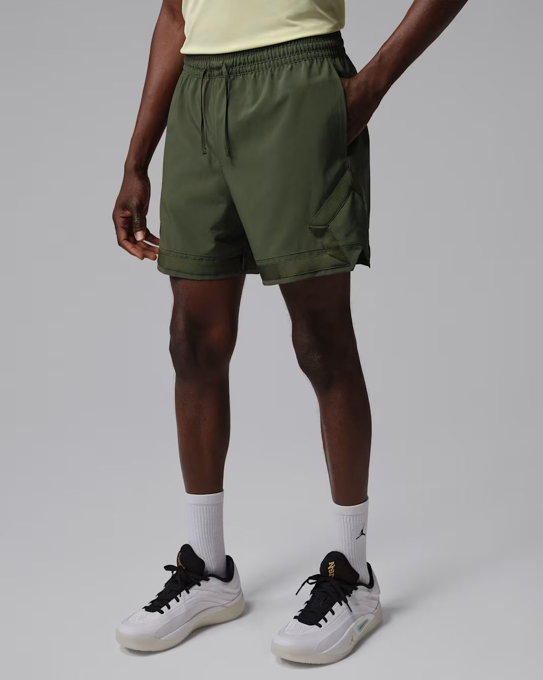 Jordan Sport Mens Dri FIT Woven Diamond Shorts Cargo Khaki 1