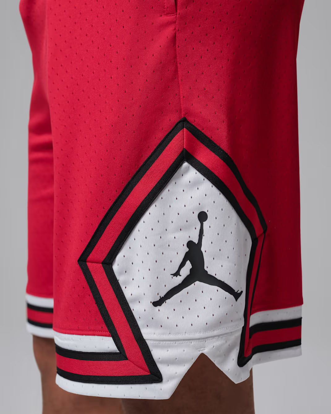 Jordan-Sport-Mens-Dri-FIt-Diamond-Shorts-Gym-Red-White-Black-2