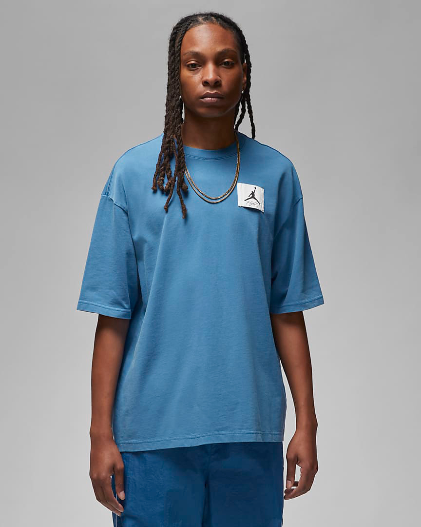 Jordan Flight Essentials Jumpman Oversize T-Shirt in Sail/Heather