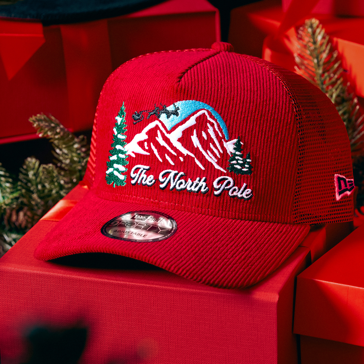 New-Era-Holiday-Drops-2023-Christmas-Hats-2