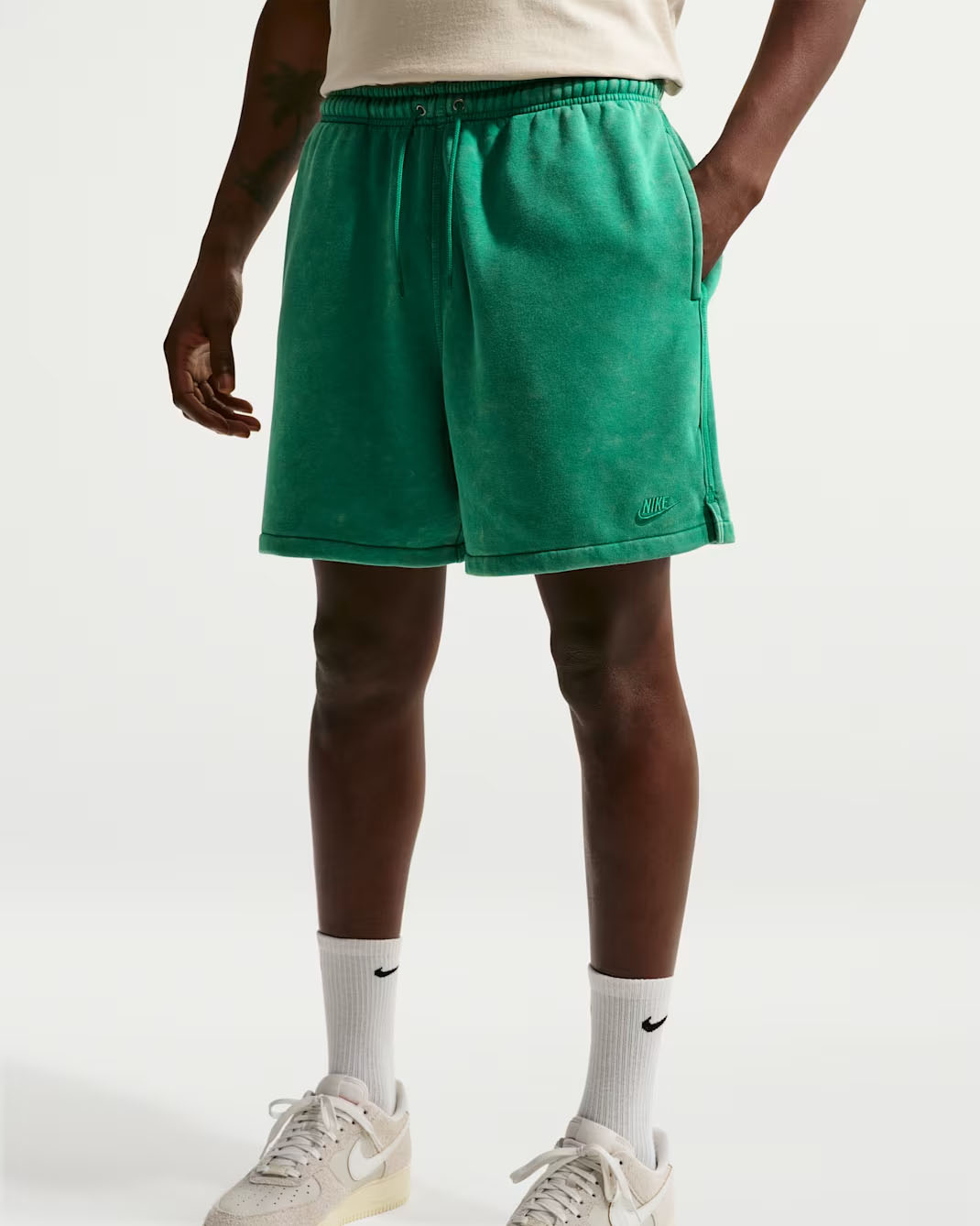 Nike Club Men's Fleece Shorts Malachite Green
