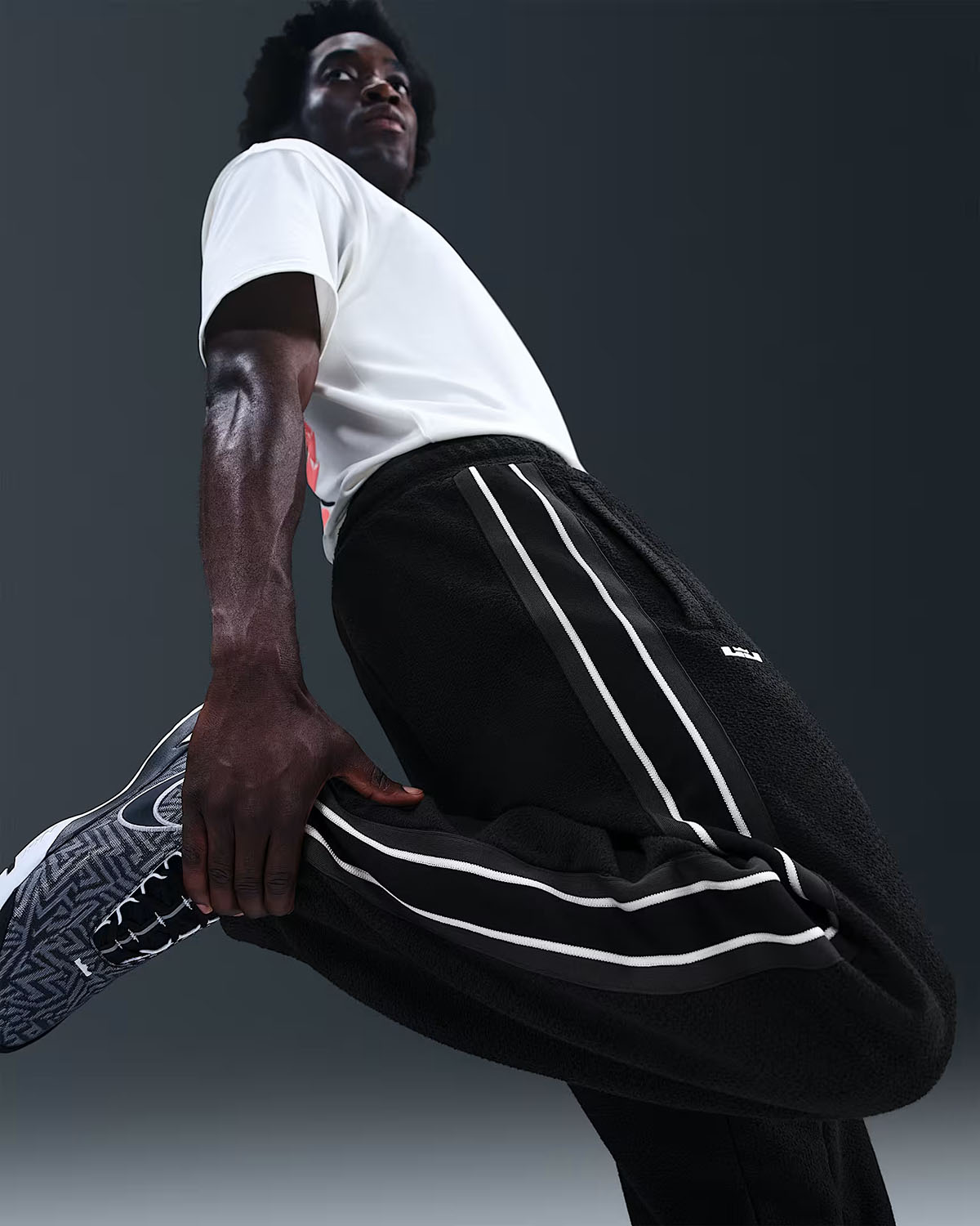 Nike-LeBron-23-Standard-Issue-Mens-Therma-FIT-Basketball-Pants-Black-Sail-2