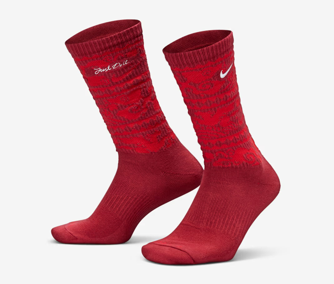 Nike Lunar New Year of the Horse Crew Socks Red
