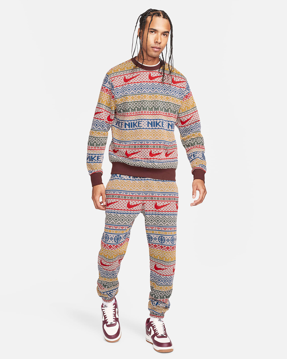 nike sweat shirt and pants