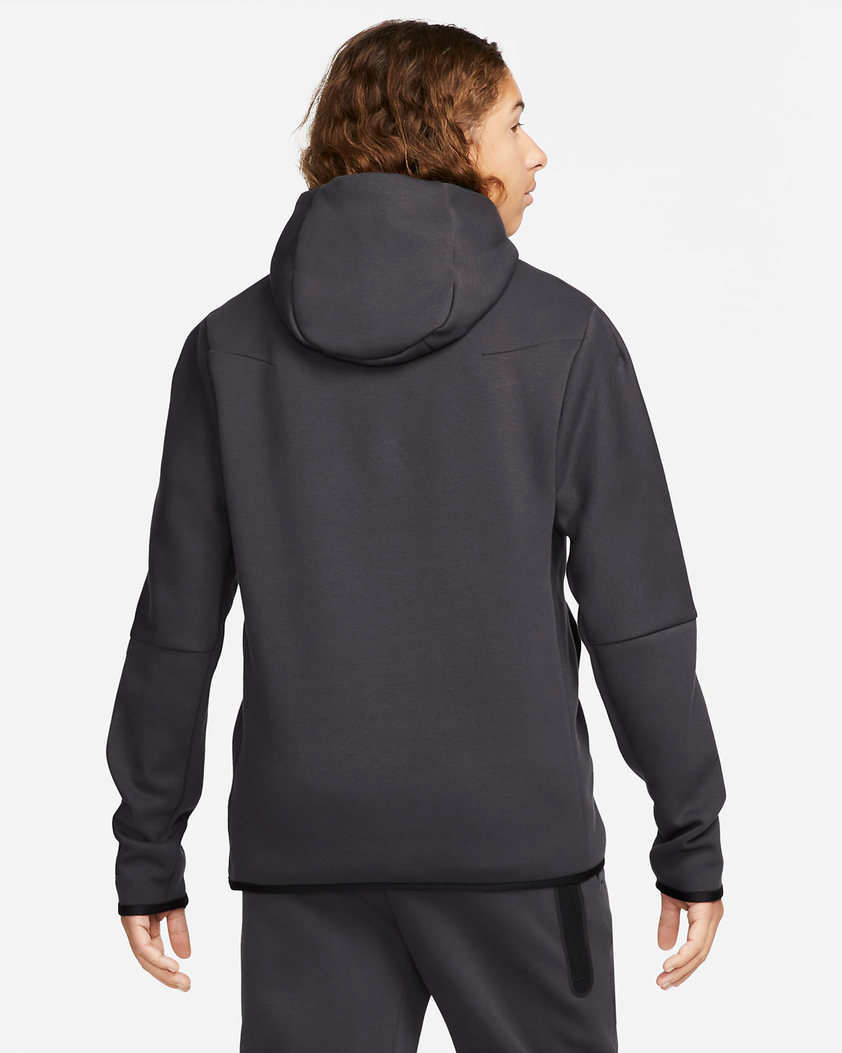 Nike-Tech-Fleece-Anthracite-Graphic-Hoodie-2