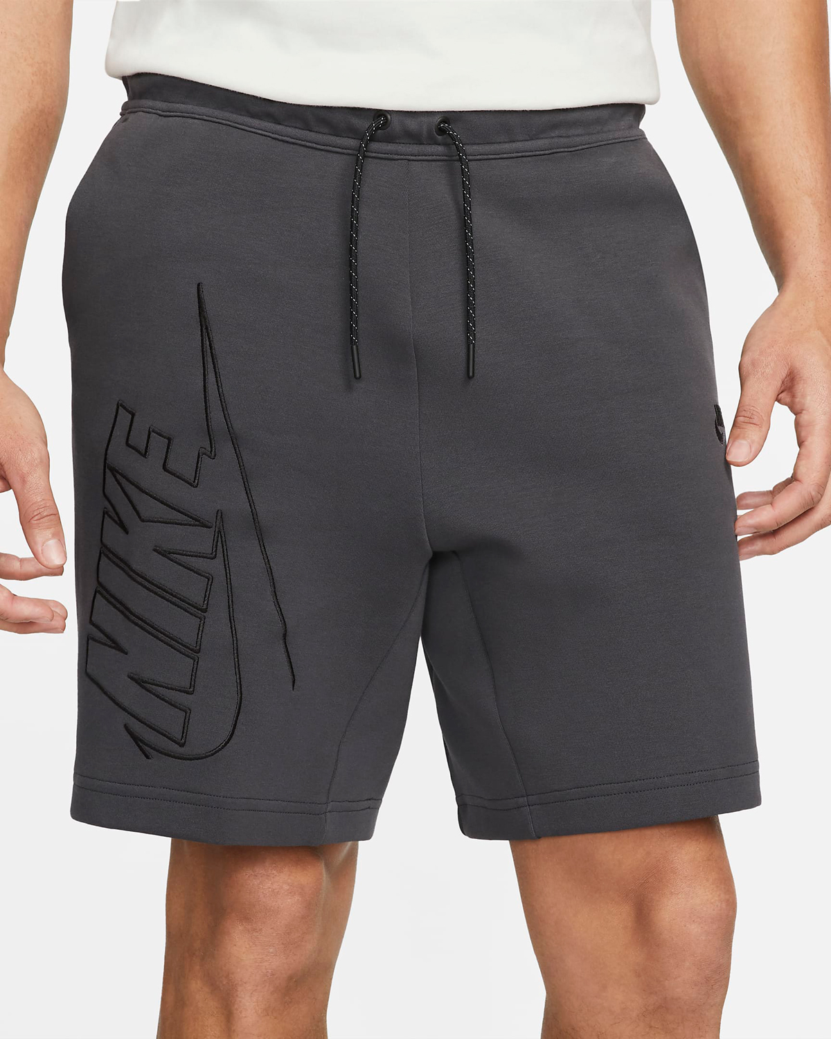 Nike-Tech-Fleece-Anthracite-Graphic-Shorts-2