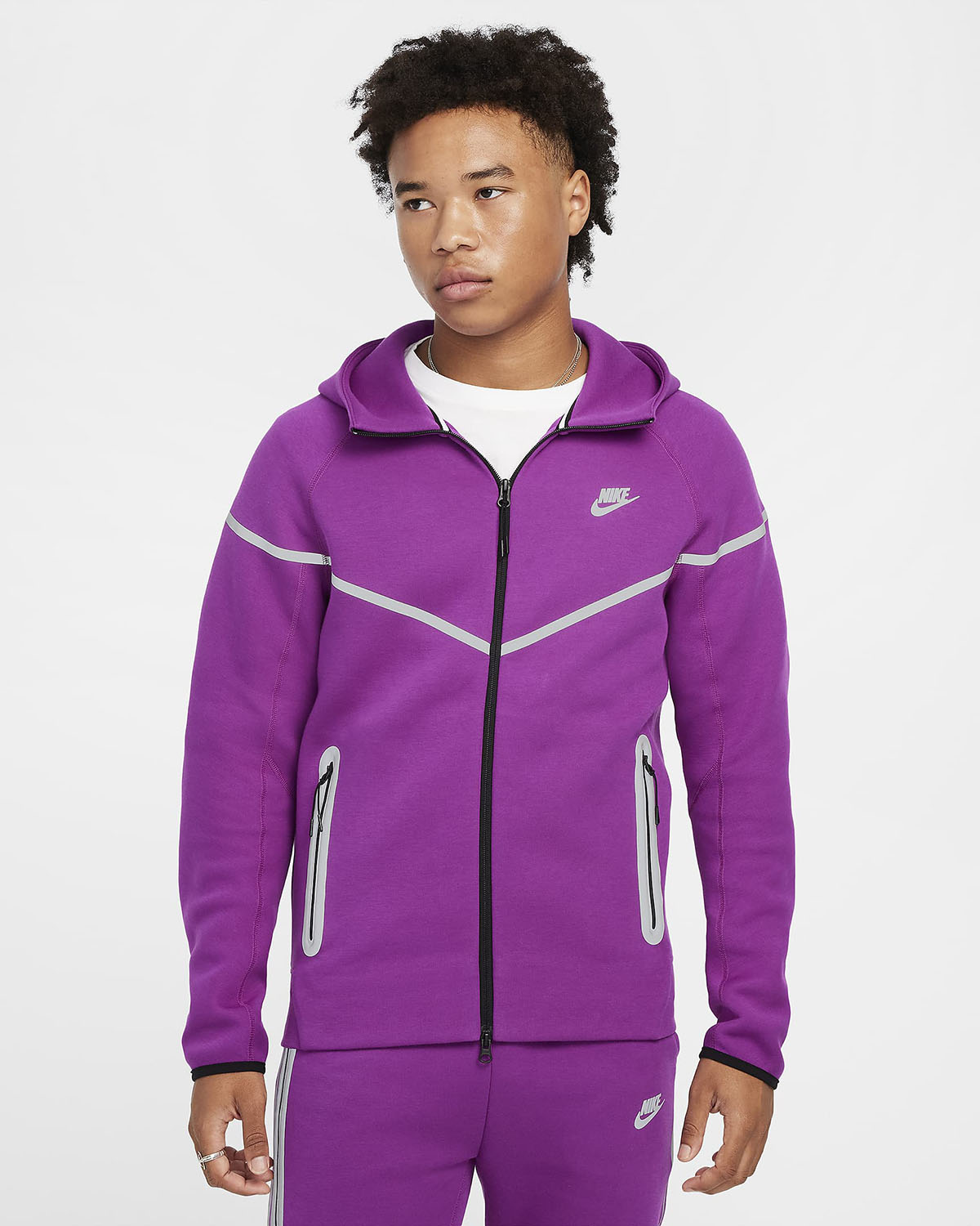 Nike-Tech-Fleece-Full-Zip-Hoodie-Bold-Berry