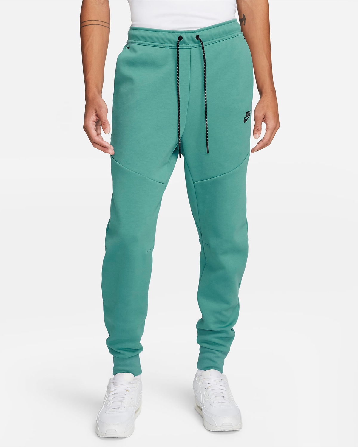 nike tech fleece pants champs