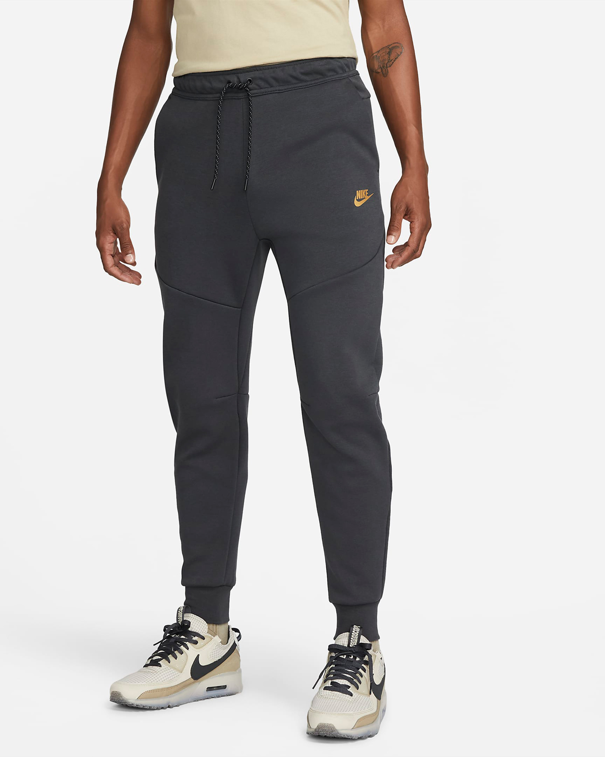 Nike-Tech-Fleece-Joggers-Black-Gold