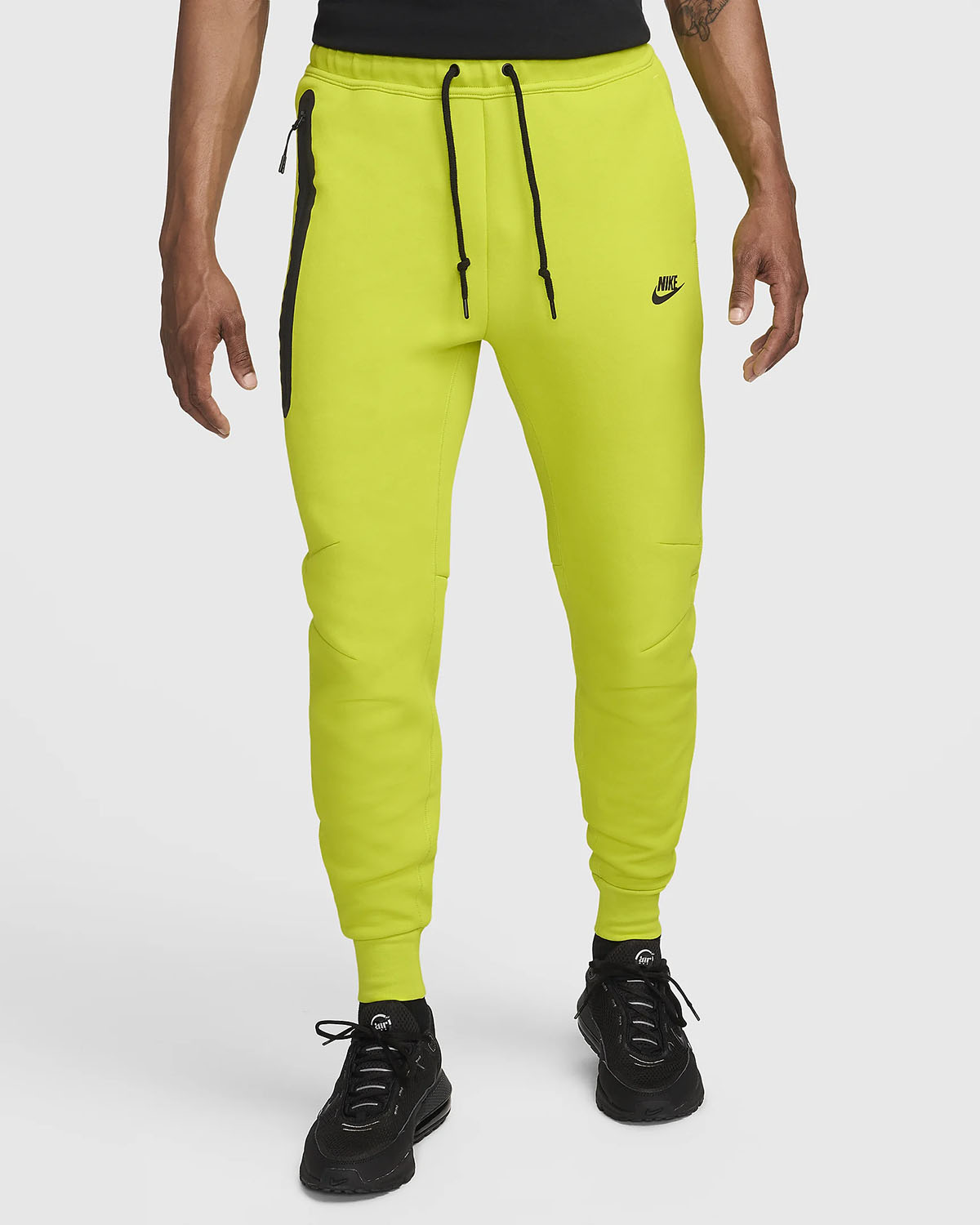 Nike-Tech-Fleece-Joggers-Bright-Cactus-Black