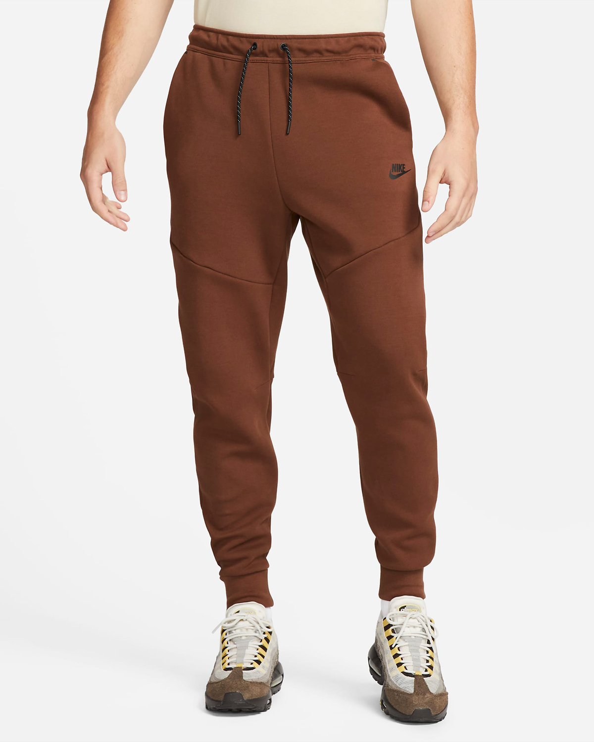 Nike-Tech-Fleece-Joggers-Cacao-Wow